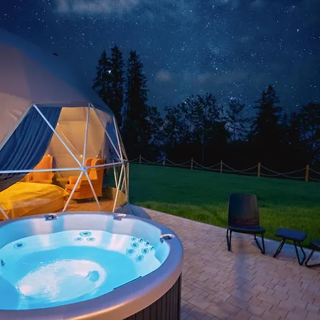 Diamond Glamp & Jacuzzi Luxussátor