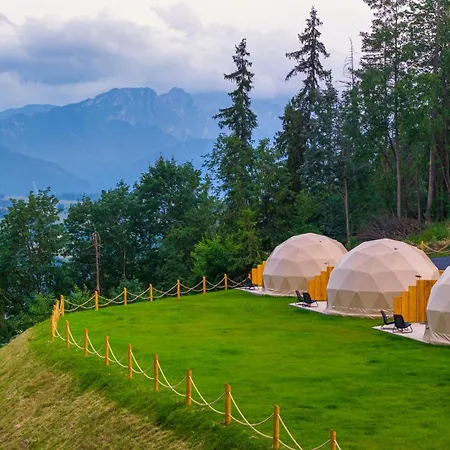 Diamond Glamp & Jacuzzi *