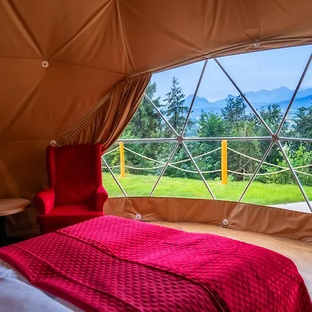 Luxusní stan Diamond Glamp & Jacuzzi Zakopane