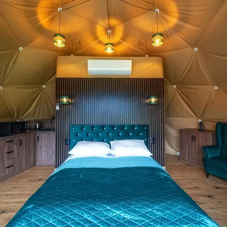 Diamond Glamp & Jacuzzi Luxussátor Zakopane