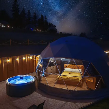 Diamond Glamp & Jacuzzi - - Widok Na Gory זקופאנה