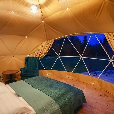 Diamond Glamp & Jacuzzi - - Widok Na Gory زاكوباني