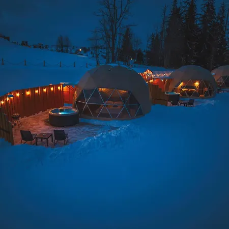 Diamond Glamp & Jacuzzi *