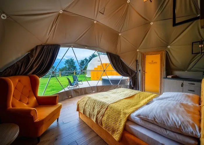 خيمة فخمة Diamond Glamp & Jacuzzi