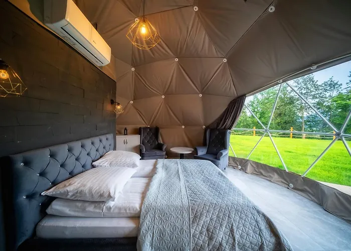 Campo de lujo Diamond Glamp & Jacuzzi Zakopane