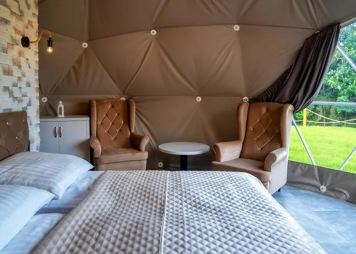 Diamond Glamp & Jacuzzi ラグジュアリーテント *