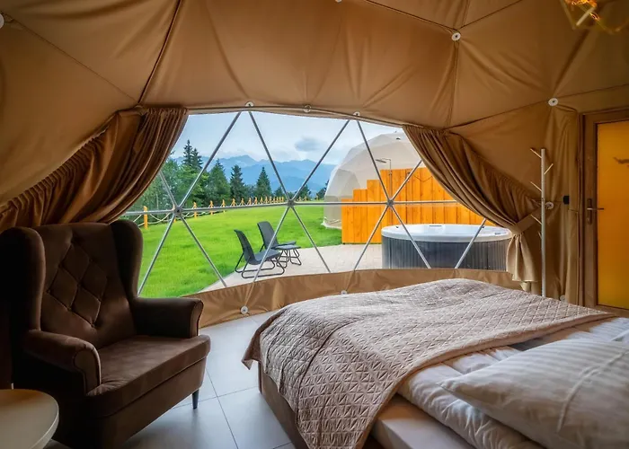 Diamond Glamp & Jacuzzi