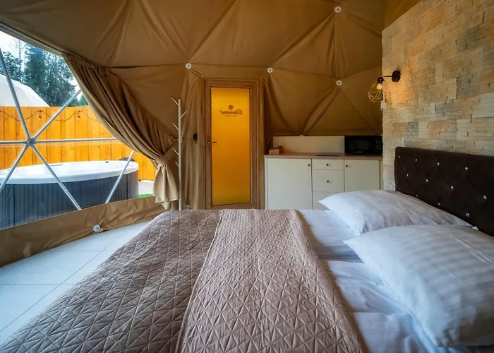 Diamond Glamp & Jacuzzi خيمة فخمة *