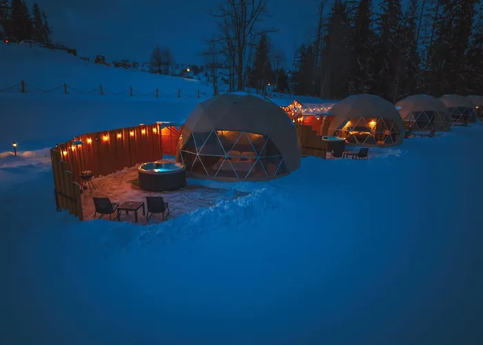 Diamond Glamp & Jacuzzi *